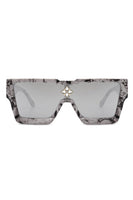 Square Oversize Retro Modern Fashion Sunglasses