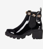Amulet patent boot